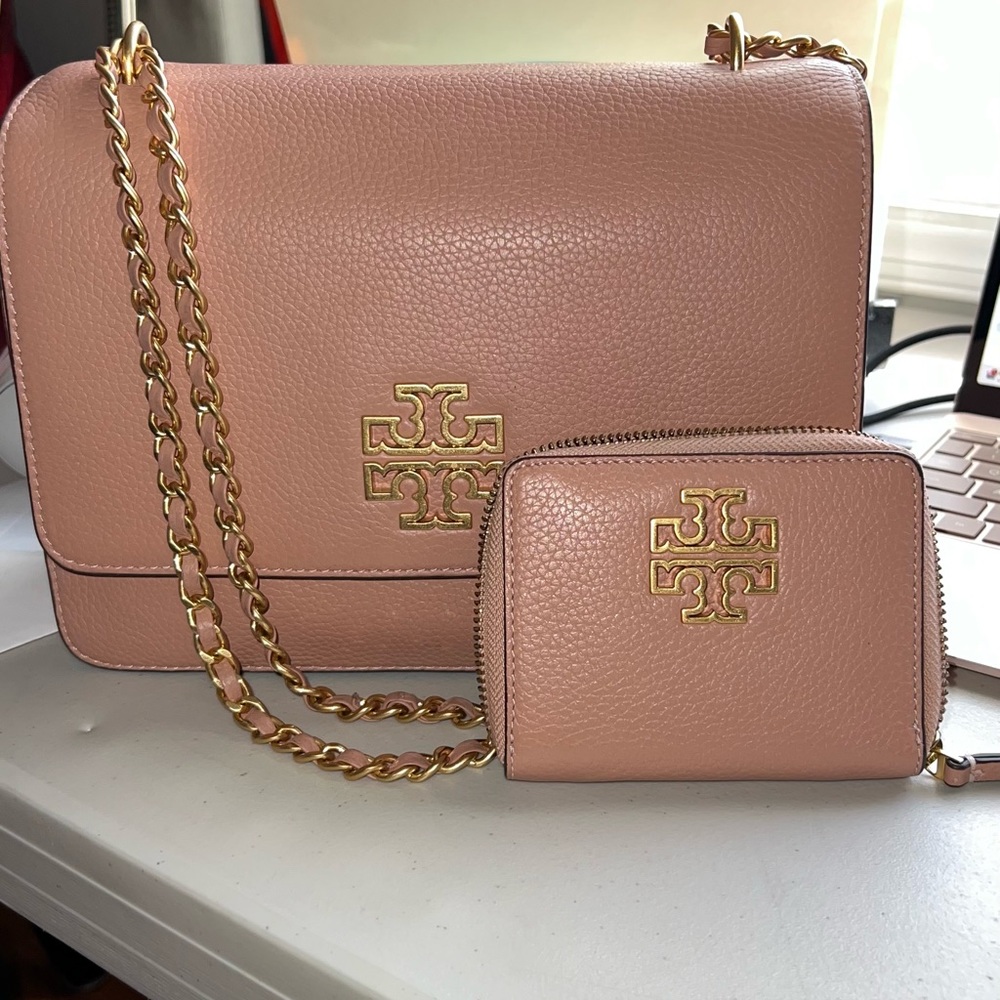 Reduced price Tory Burch Britten bag and matching wallet SOLD BAG ONLY